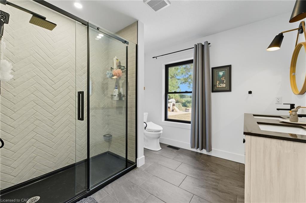 115 Lakeshore Road Property Photo 24