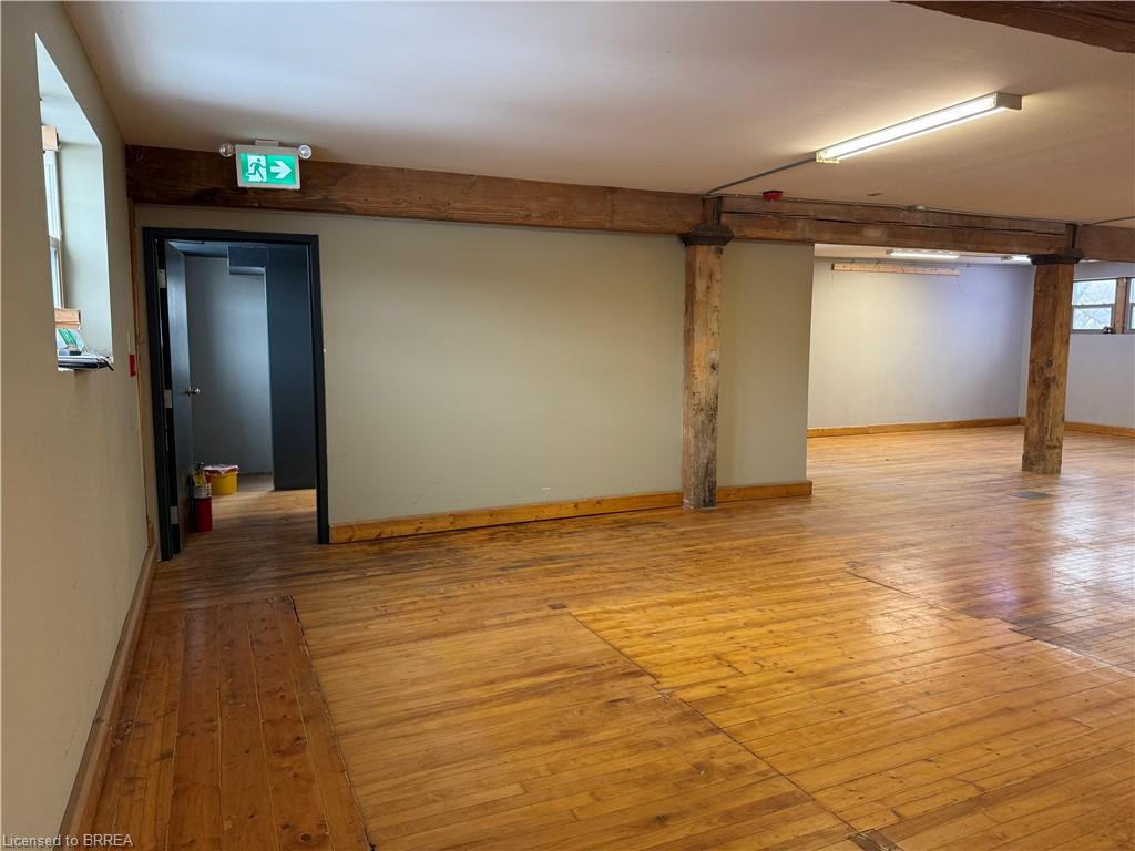 203-137 Nelson Street Property Photo 4
