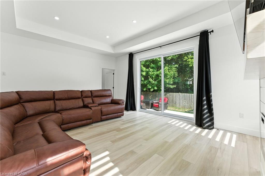 9 Macneil Court Property Photo 14