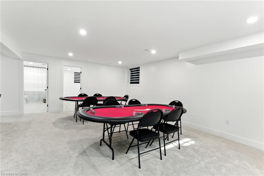 9 Macneil Court Property Photo 21
