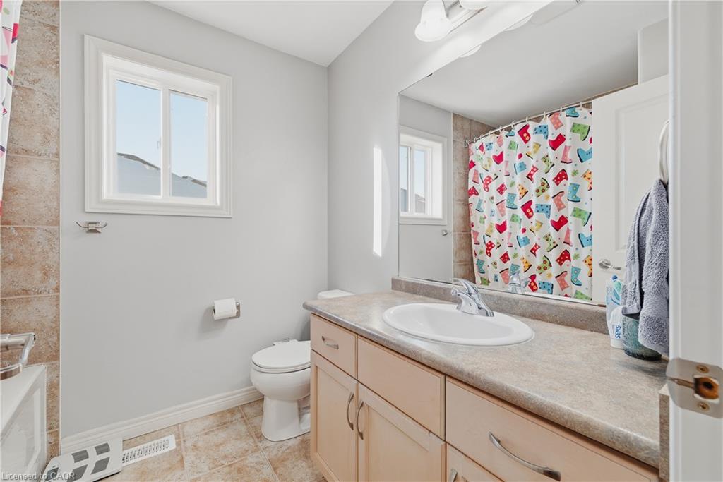 23 Doon Creek Street Property Photo 20