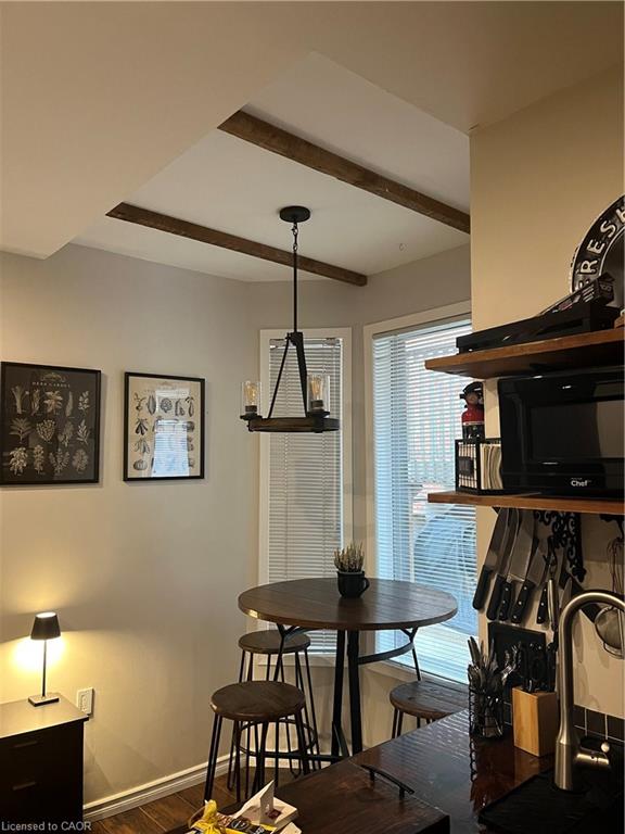 56 King Street W Property Photo 31