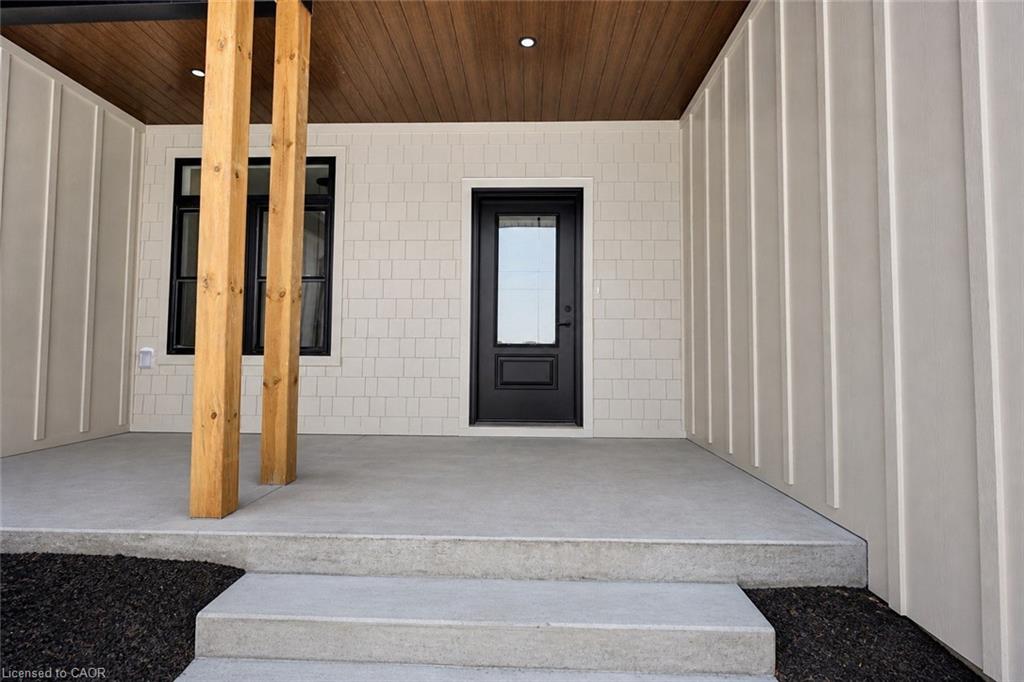 57013 Bruce Street Property Photo 4