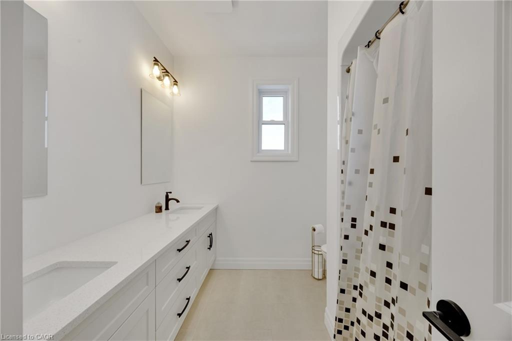 57013 Bruce Street Property Photo 29