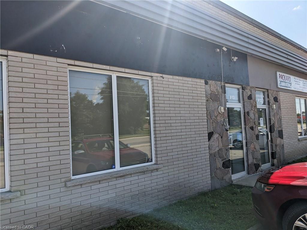 12b-1000 Bishop Street Property Photo 8