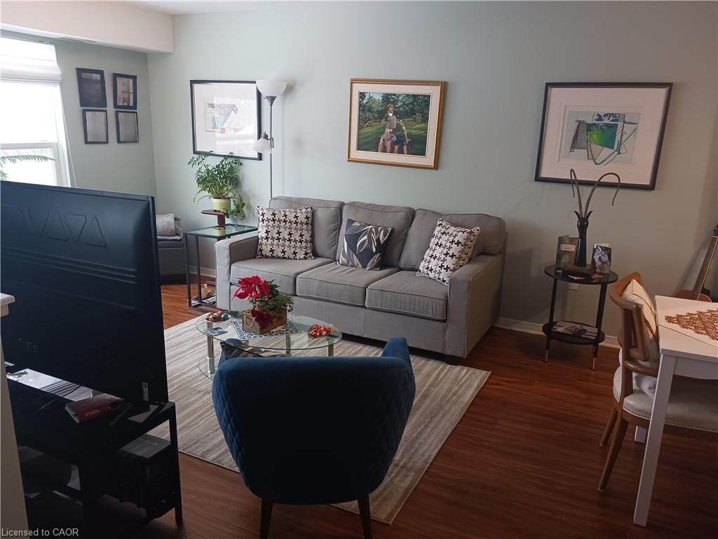 108-8 Huron Street Property Photo 2