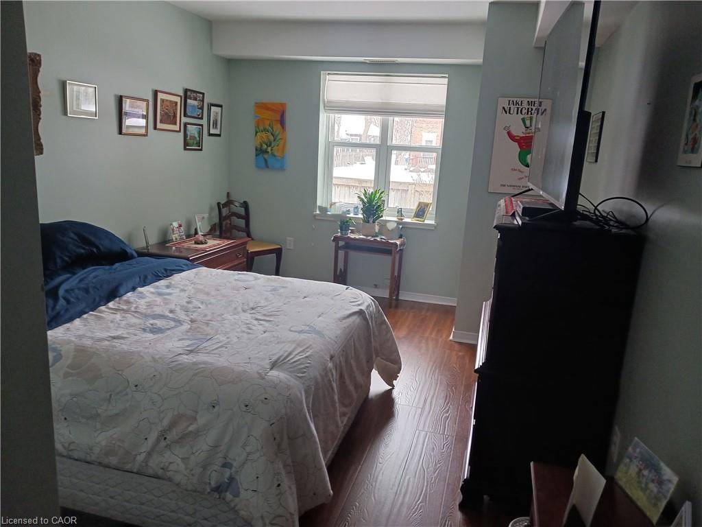 108-8 Huron Street Property Photo 11