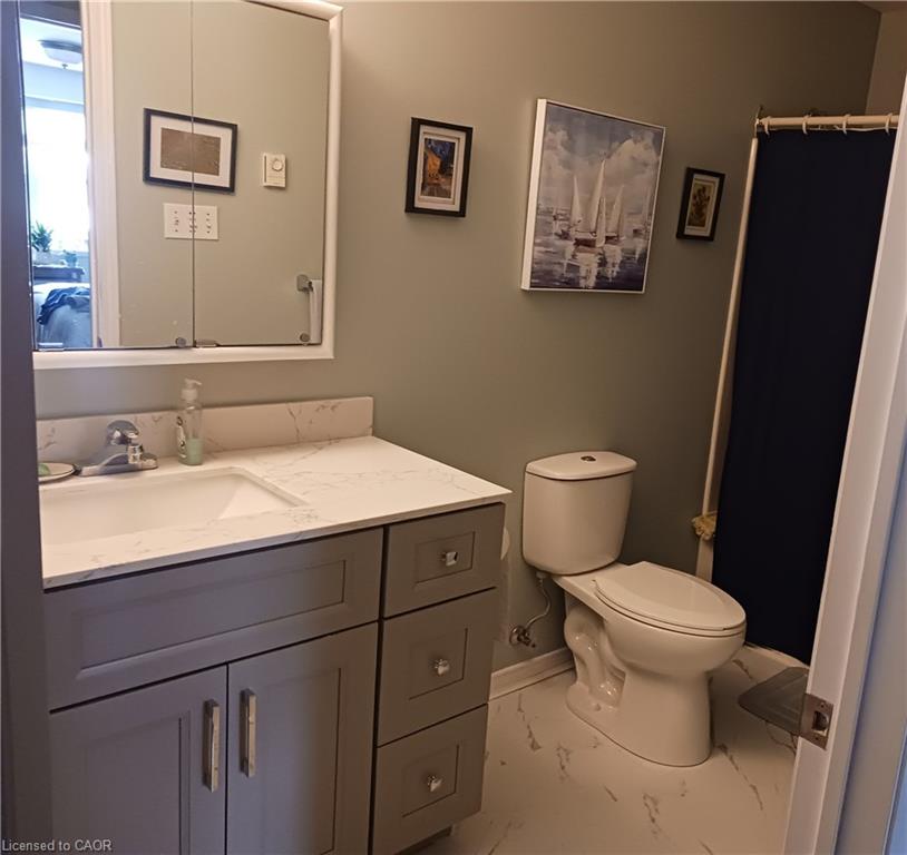 108-8 Huron Street Property Photo 13