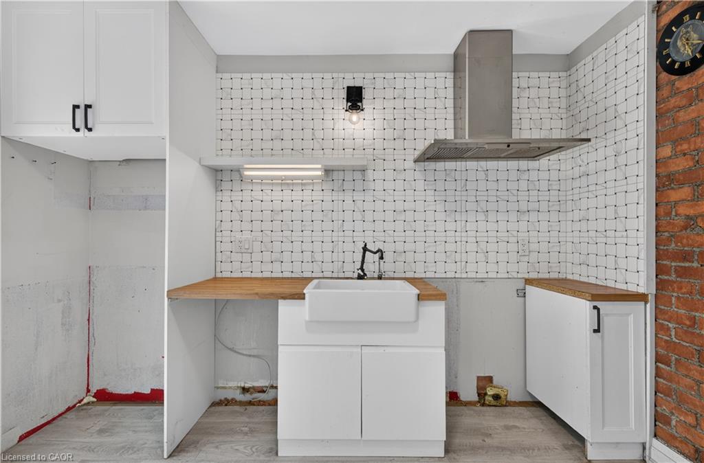 55 Francis Street Property Photo 13