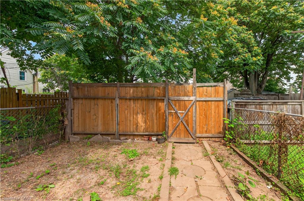 55 Francis Street Property Photo 41