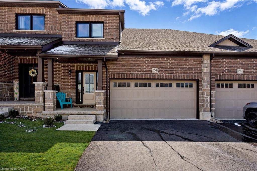 24 Tamarack Way Property Photo 1