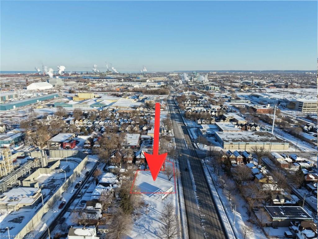 487 Burlington Street E Property Photo 12