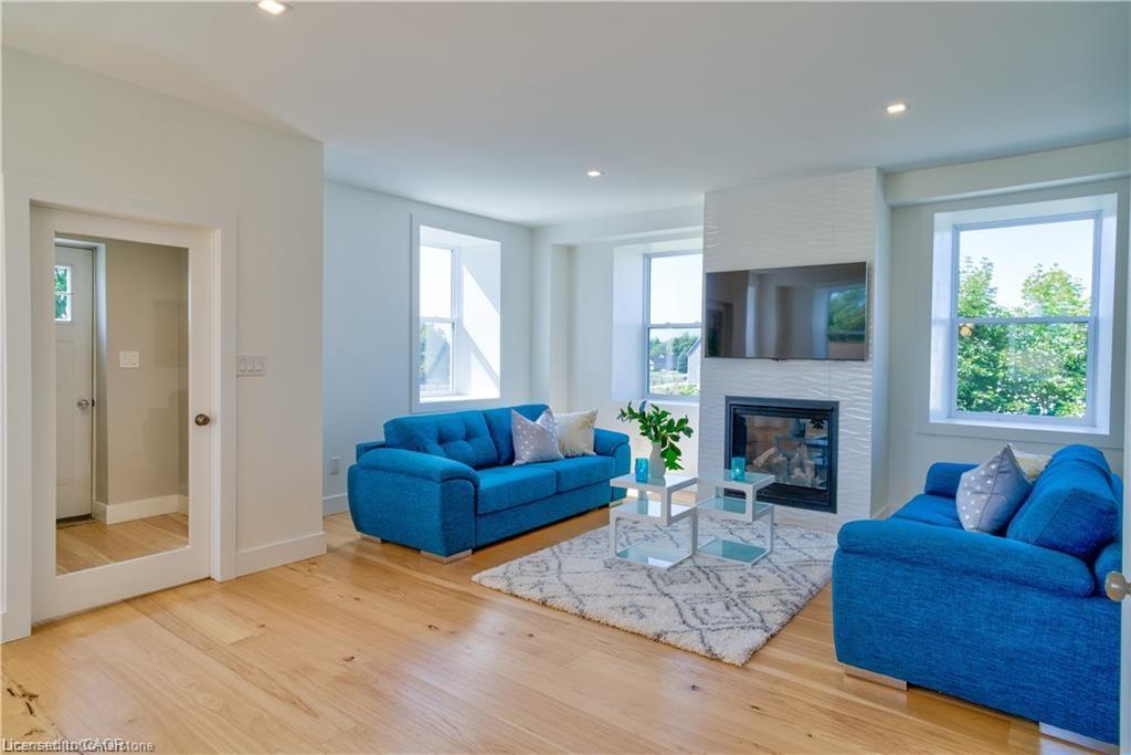1748 Centre Road Property Photo 13