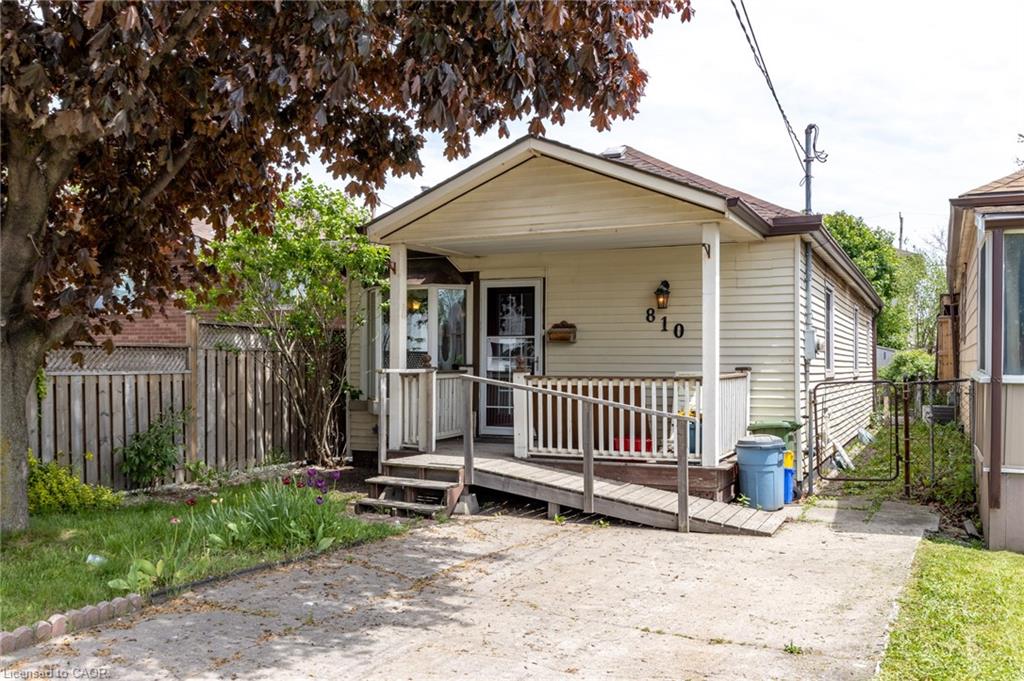 810 Tate Avenue Property Photo 1