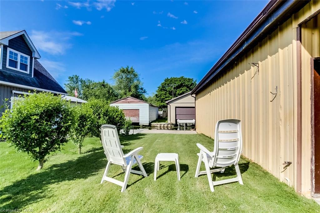 12 Willow Avenue Property Photo 29