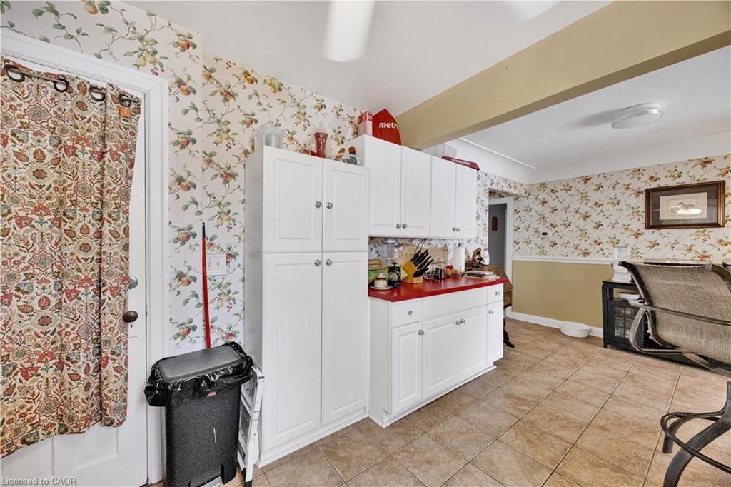 21 Hardy Avenue Property Photo 4