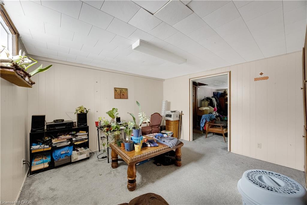 21 Hardy Avenue Property Photo 18