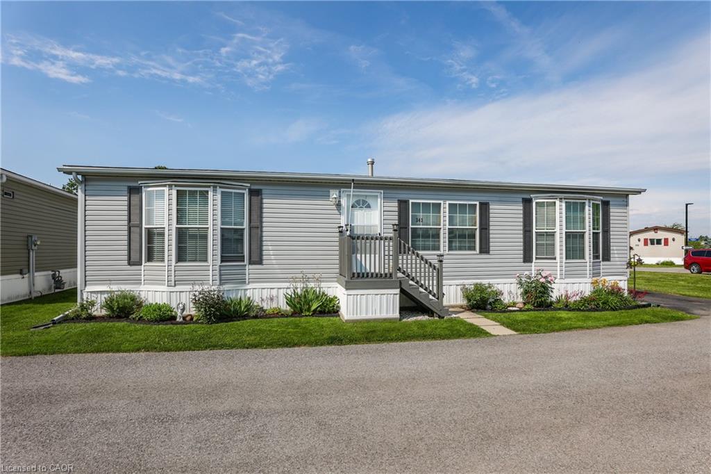343-3033 Townline Road Property Photo 1