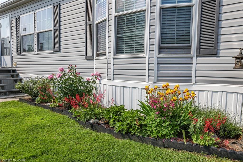343-3033 Townline Road Property Photo 2
