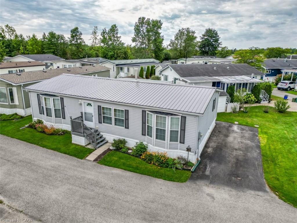 343-3033 Townline Road Property Photo 2