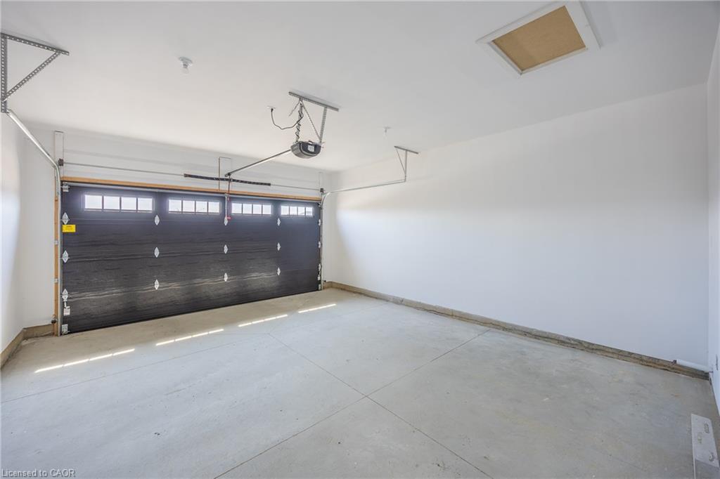 34 Andrew Avenue Property Photo 7