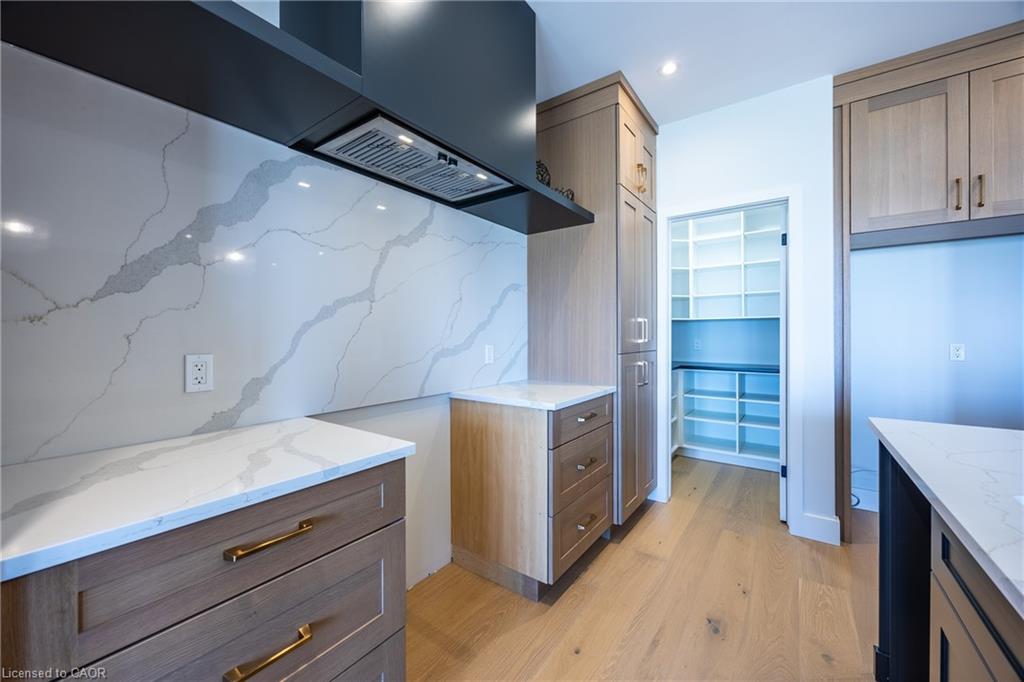 34 Andrew Avenue Property Photo 15