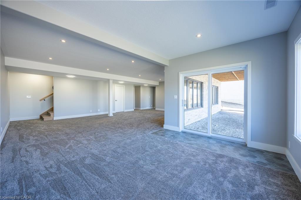 34 Andrew Avenue Property Photo 25