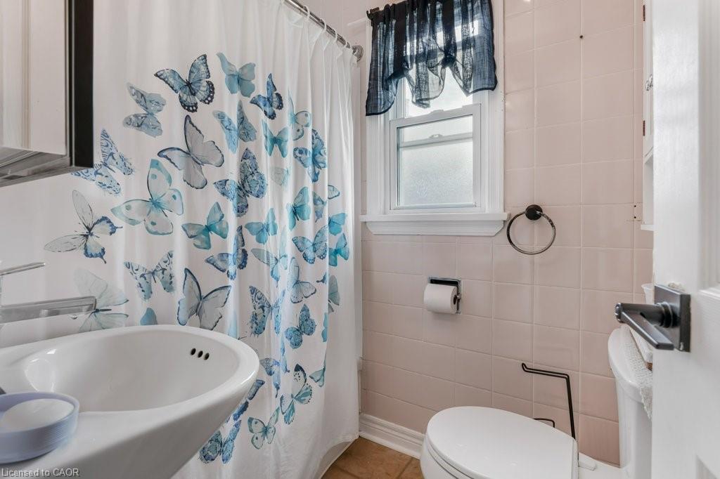 6782 Dorchester Road Property Photo 10