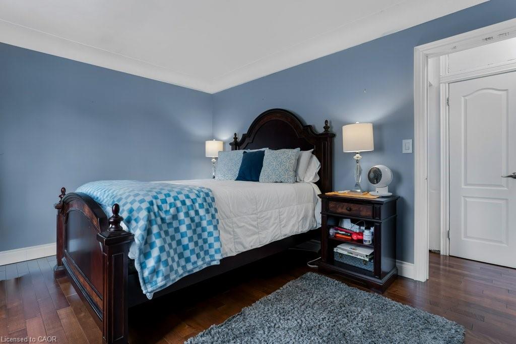 6782 Dorchester Road Property Photo 11