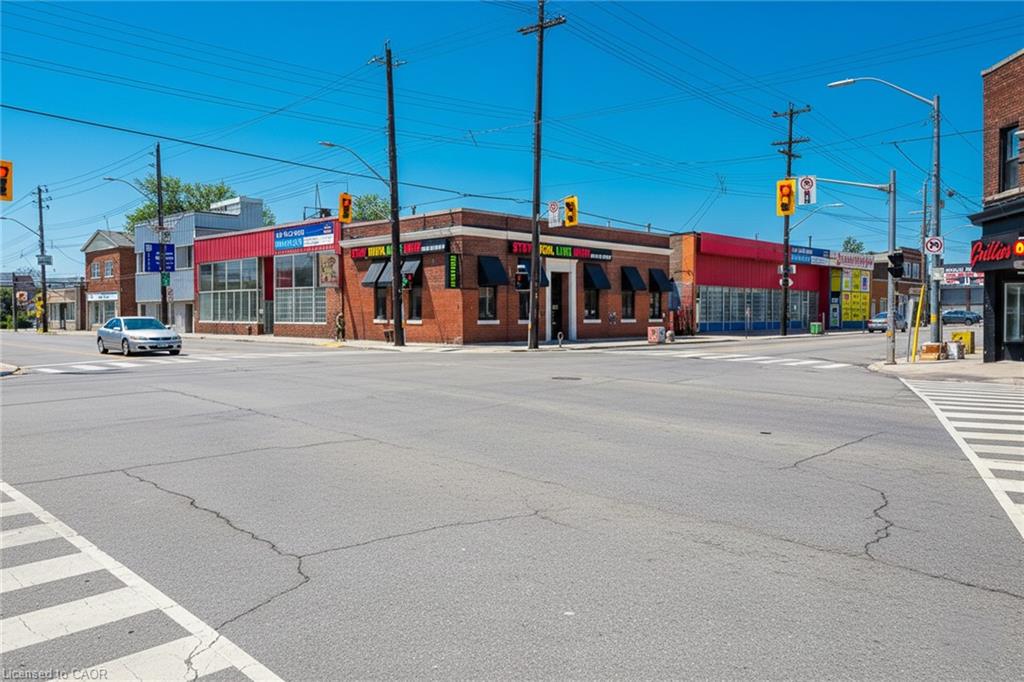 290 Kenilworth Avenue Property Photo 1