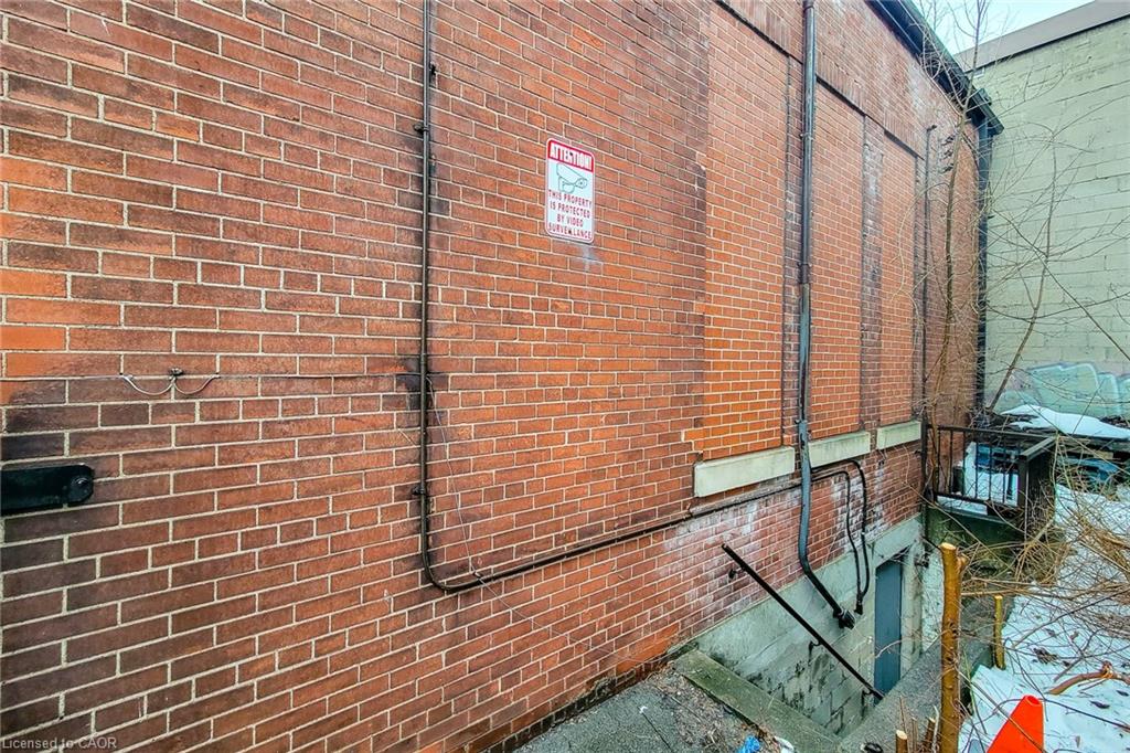 290 Kenilworth Avenue Property Photo 8