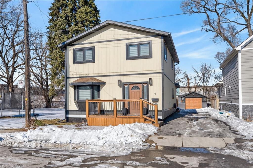 9 Bayside Avenue