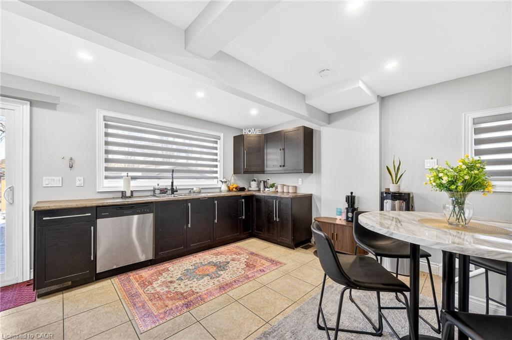9 Bayside Avenue Property Photo 8