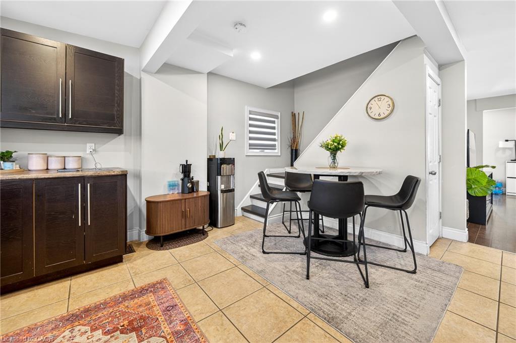 9 Bayside Avenue Property Photo 12