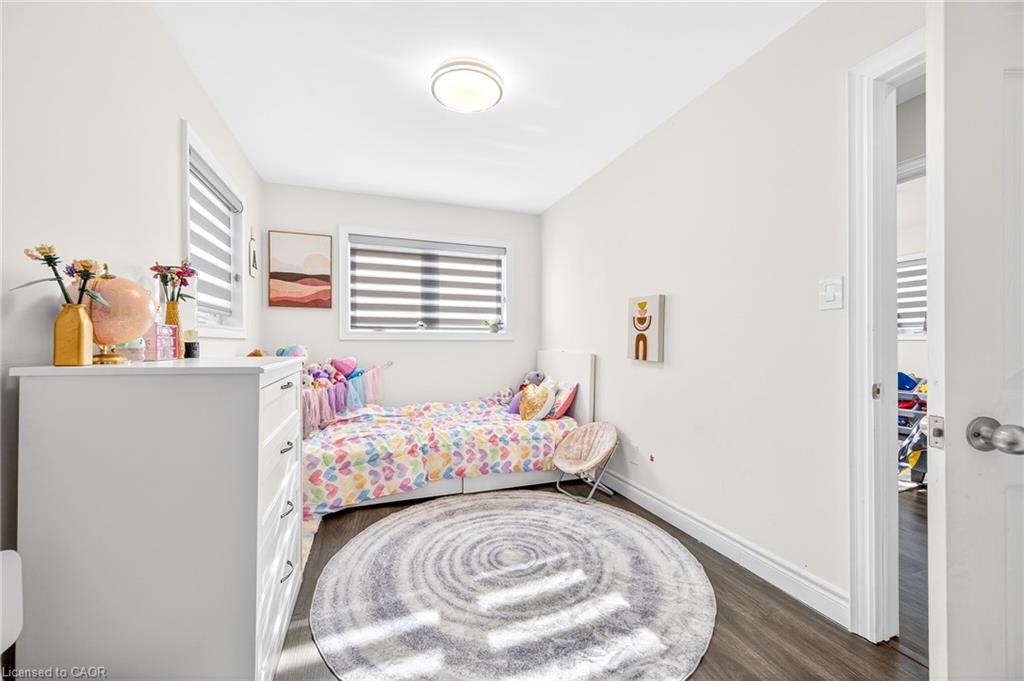 9 Bayside Avenue Property Photo 18