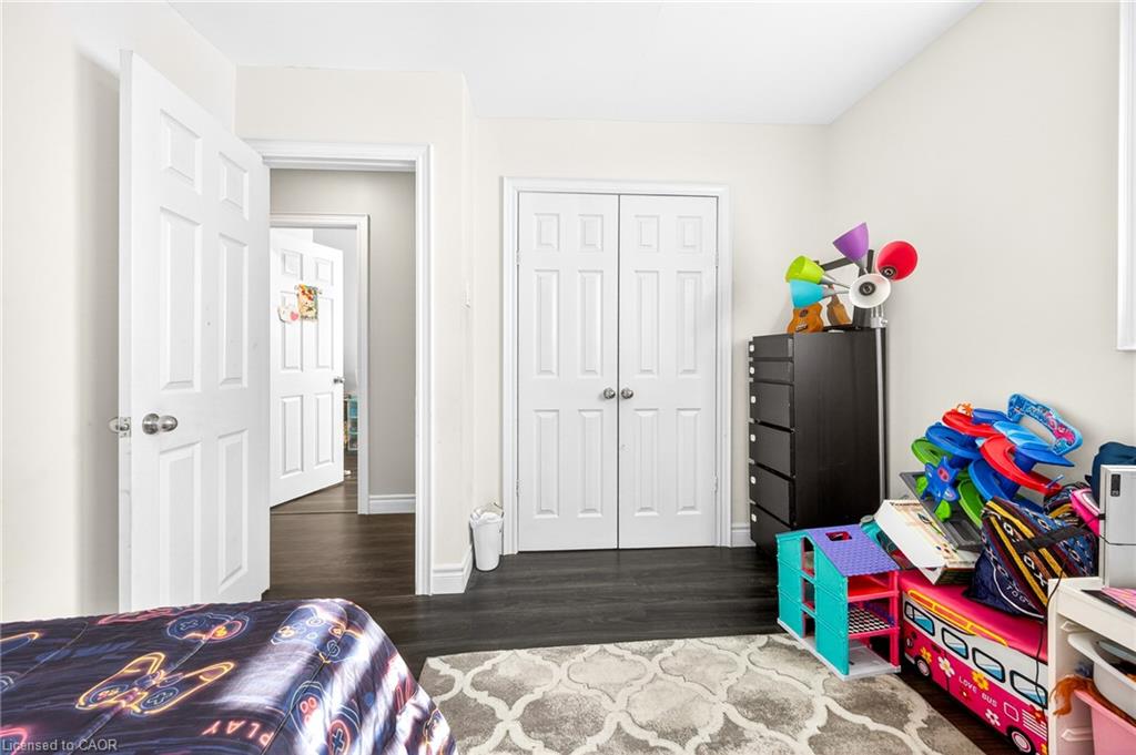 9 Bayside Avenue Property Photo 23