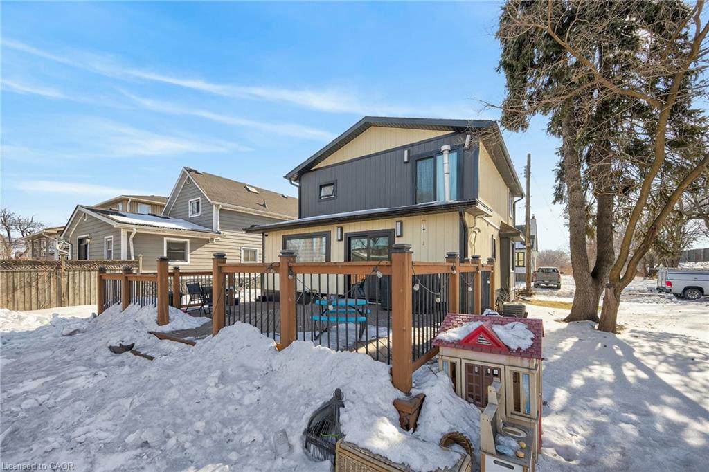 9 Bayside Avenue Property Photo 35