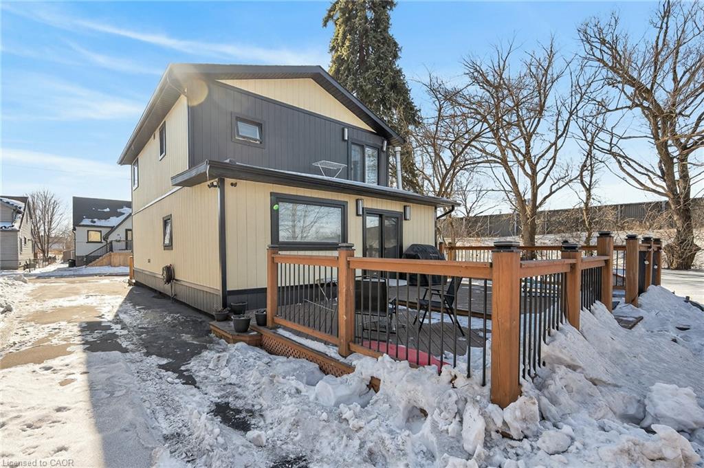 9 Bayside Avenue Property Photo 37