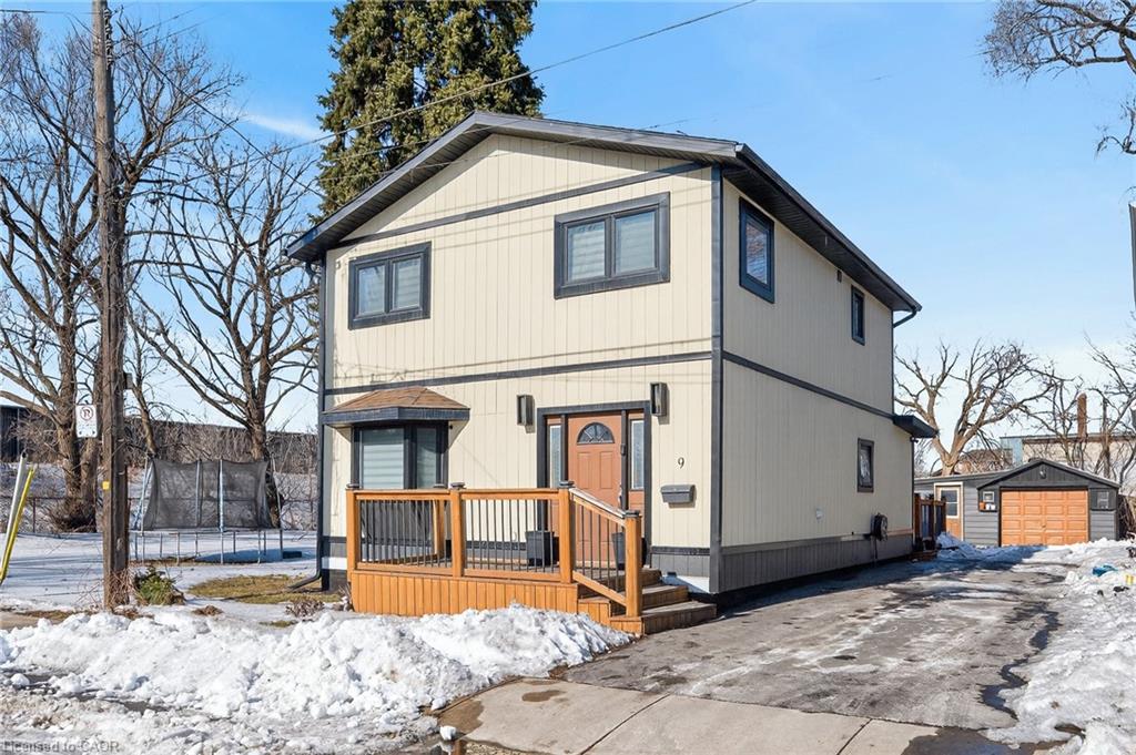 9 Bayside Avenue Property Photo 44