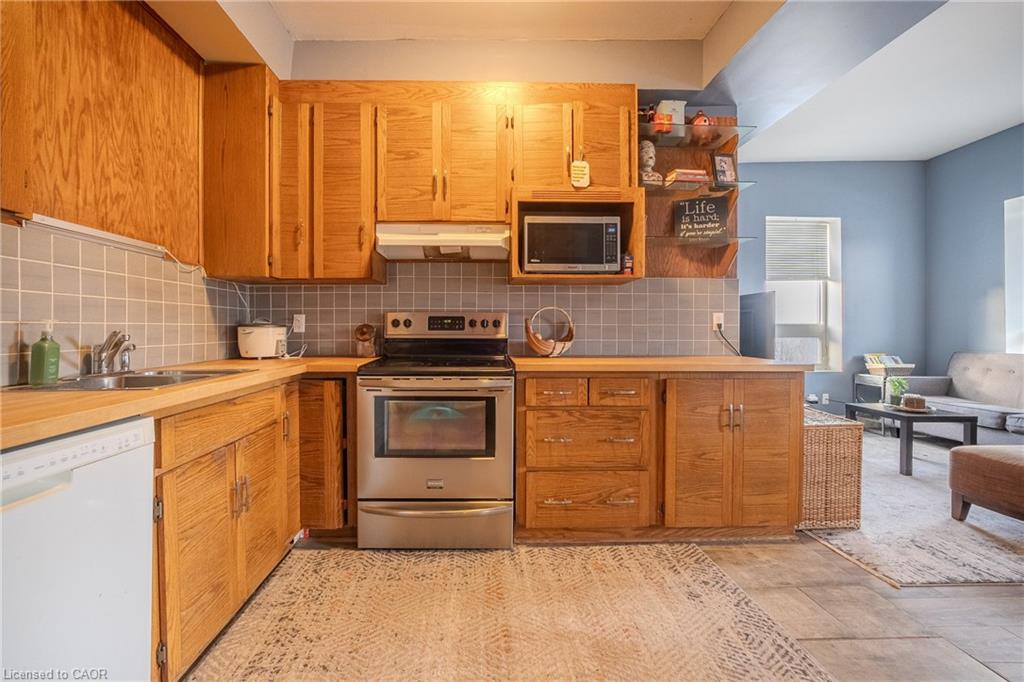 86 Birge Street Property Photo 18