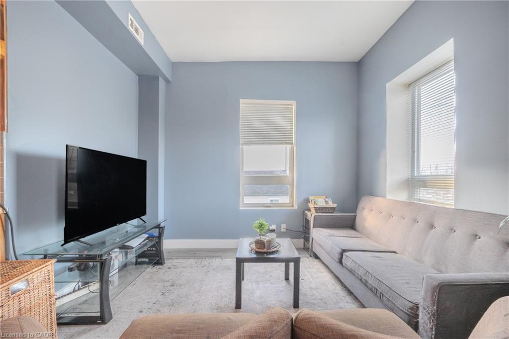 86 Birge Street Property Photo 20