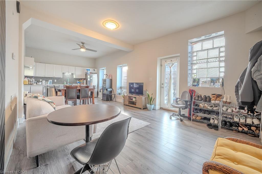 86 Birge Street Property Photo 23