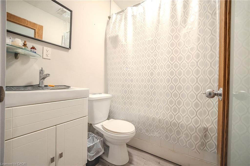 86 Birge Street Property Photo 29