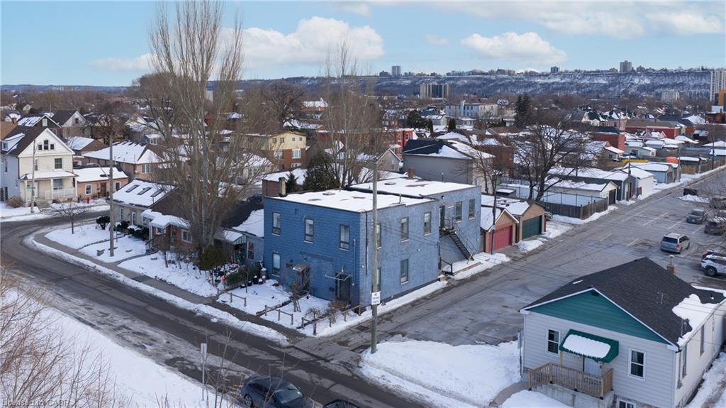 86 Birge Street Property Photo 31