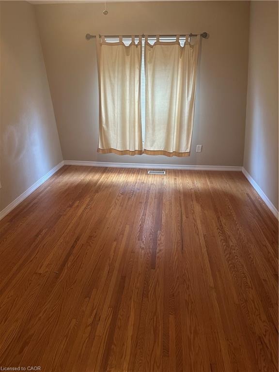 104 Neil Avenue Property Photo 9