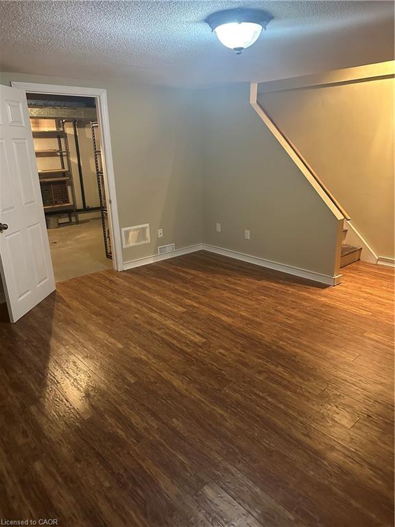 104 Neil Avenue Property Photo 12