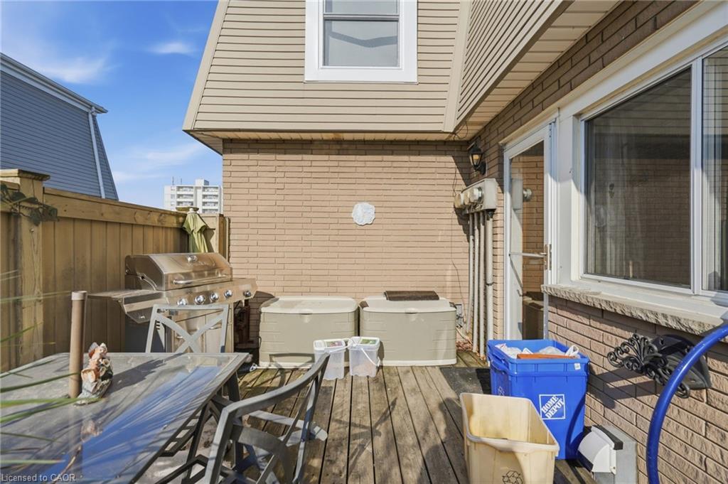 104 Neil Avenue Property Photo 16