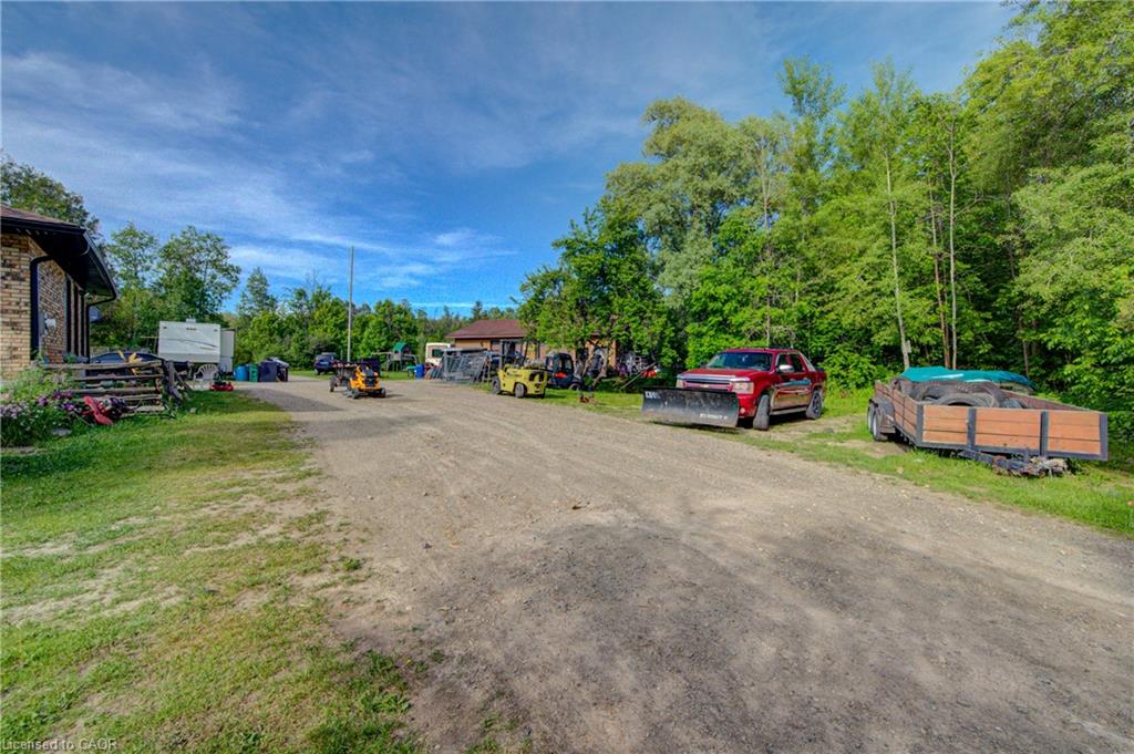 3907 Wellington 35 Road Property Photo 3