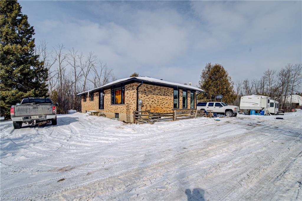 3907 Wellington 35 Road Property Photo 10