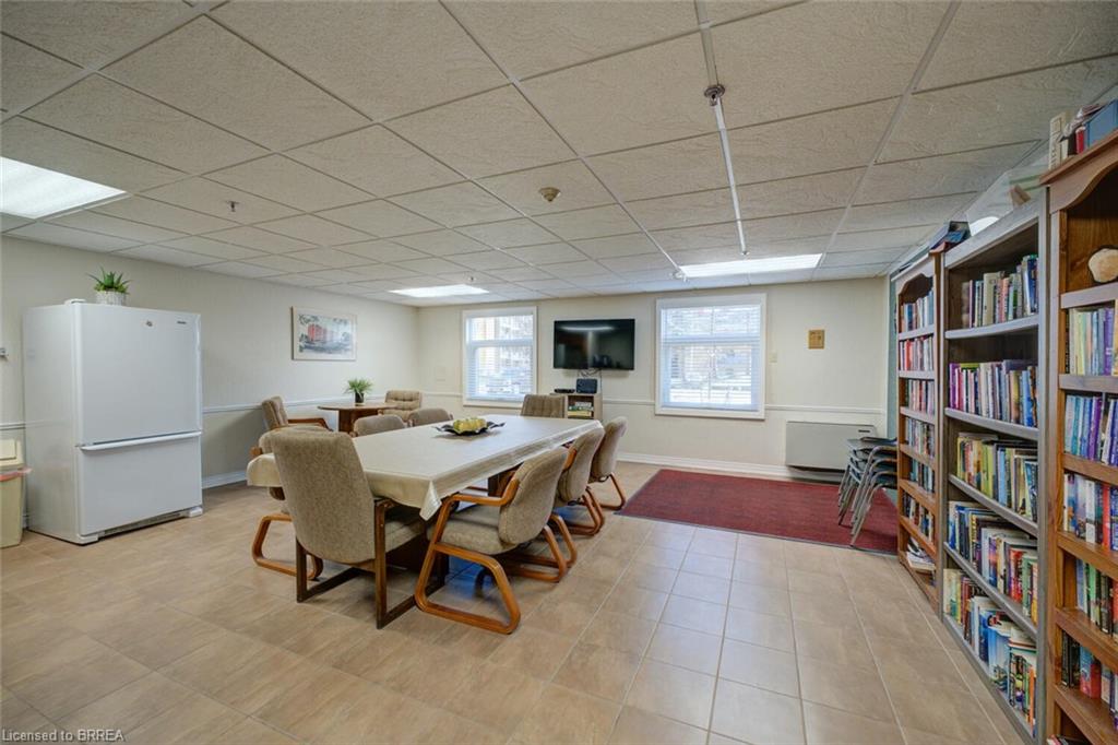 601-9 Bonheur Court Property Photo 37